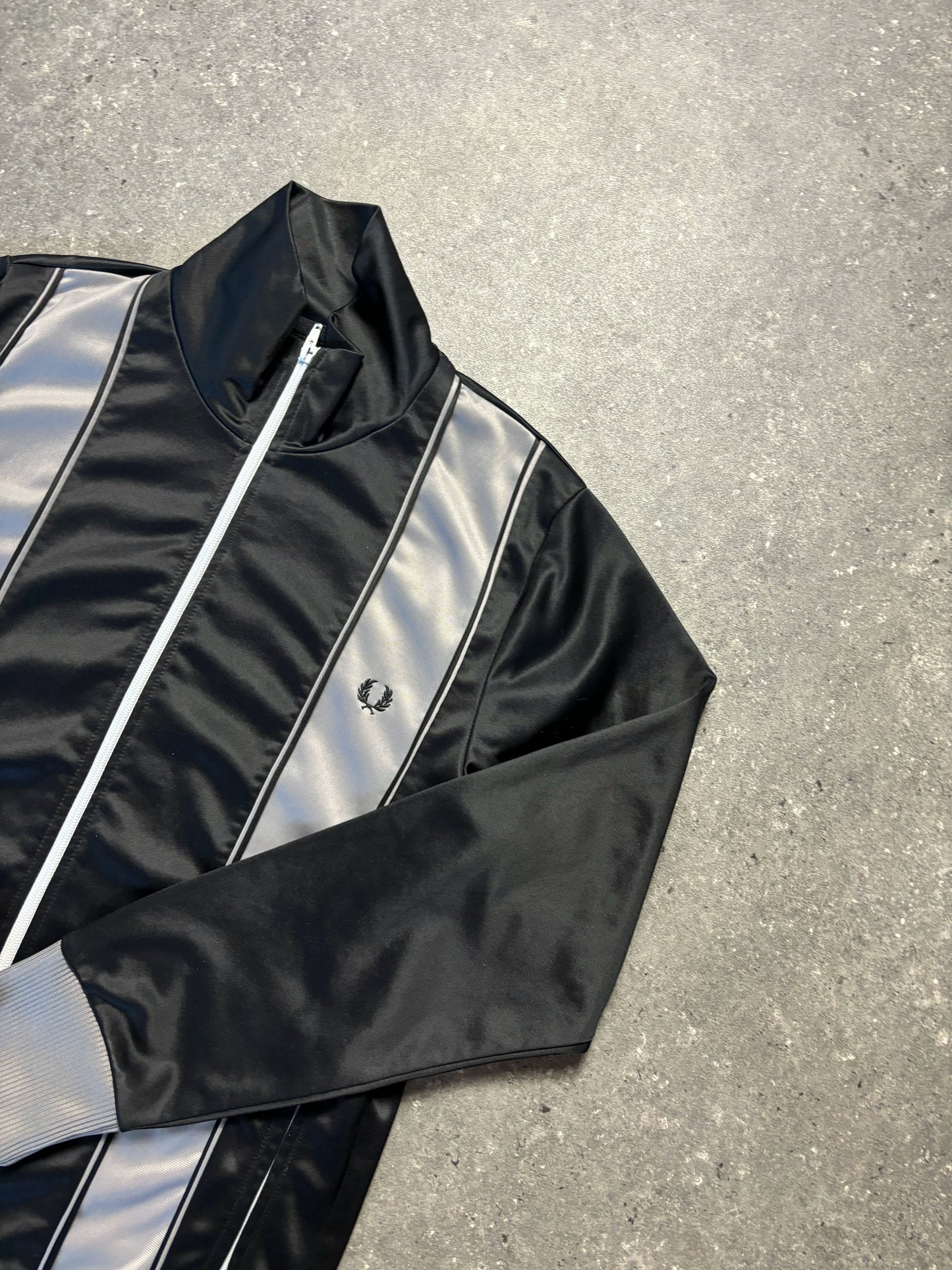 Fred Perry Jacke (M)