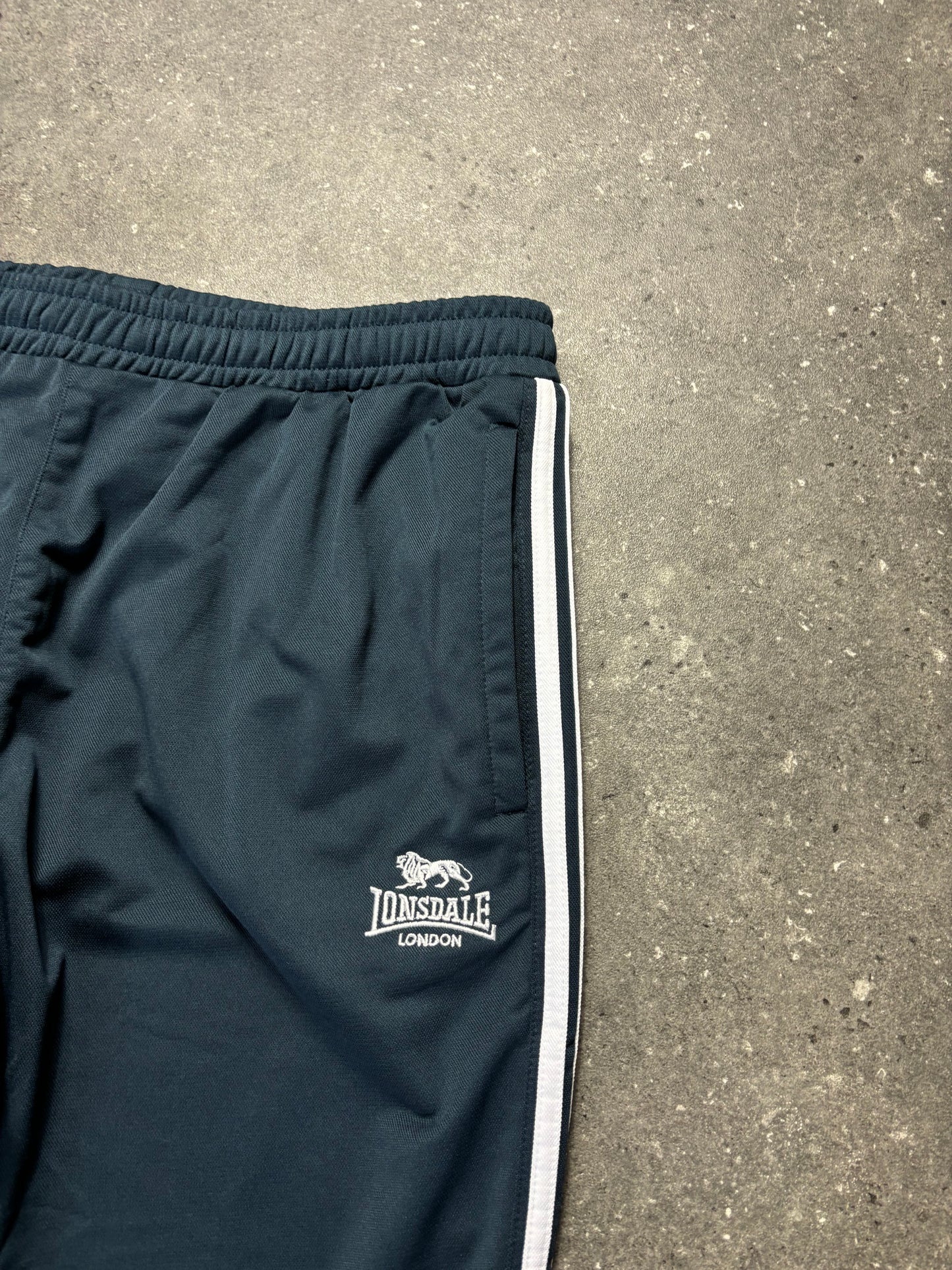 Lonsdale Trackpants (XL)