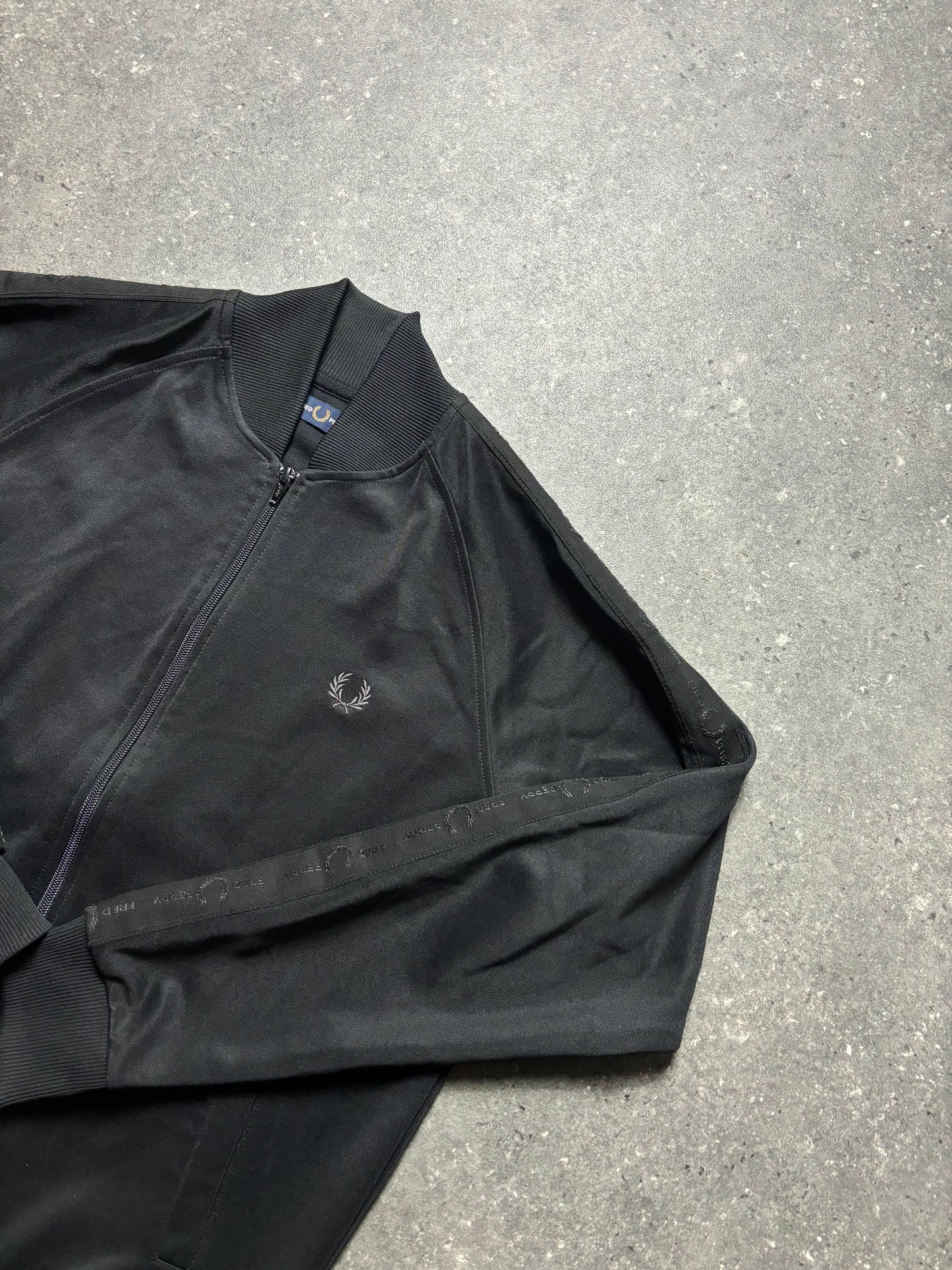 Fred Perry Jacke (M)