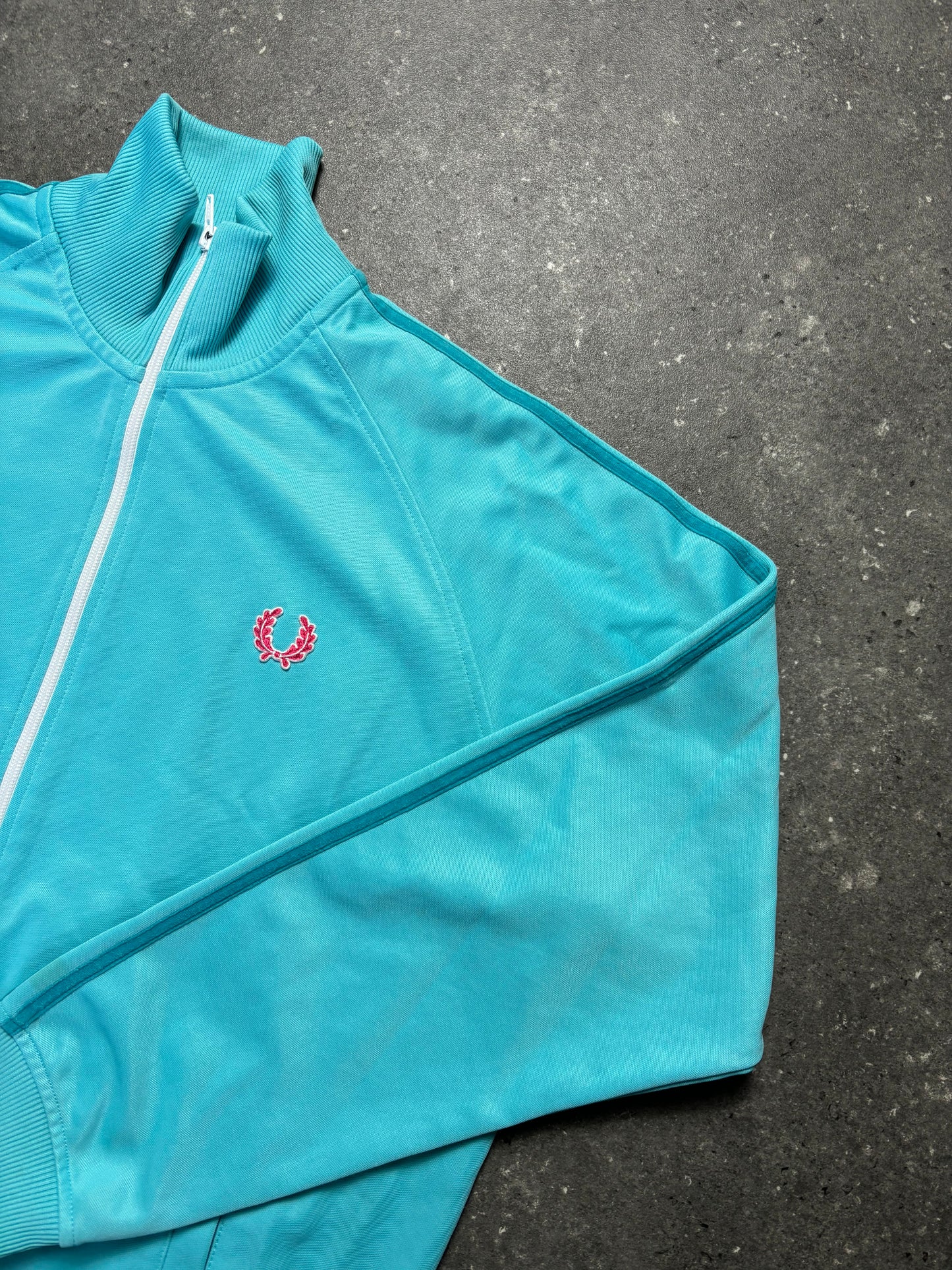 Fred Perry Jacke (L)