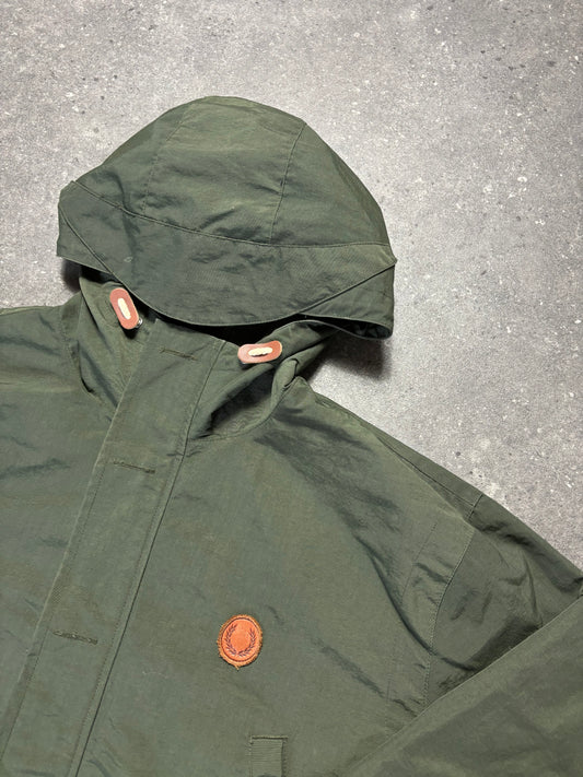 Fred Perry Parker (L)