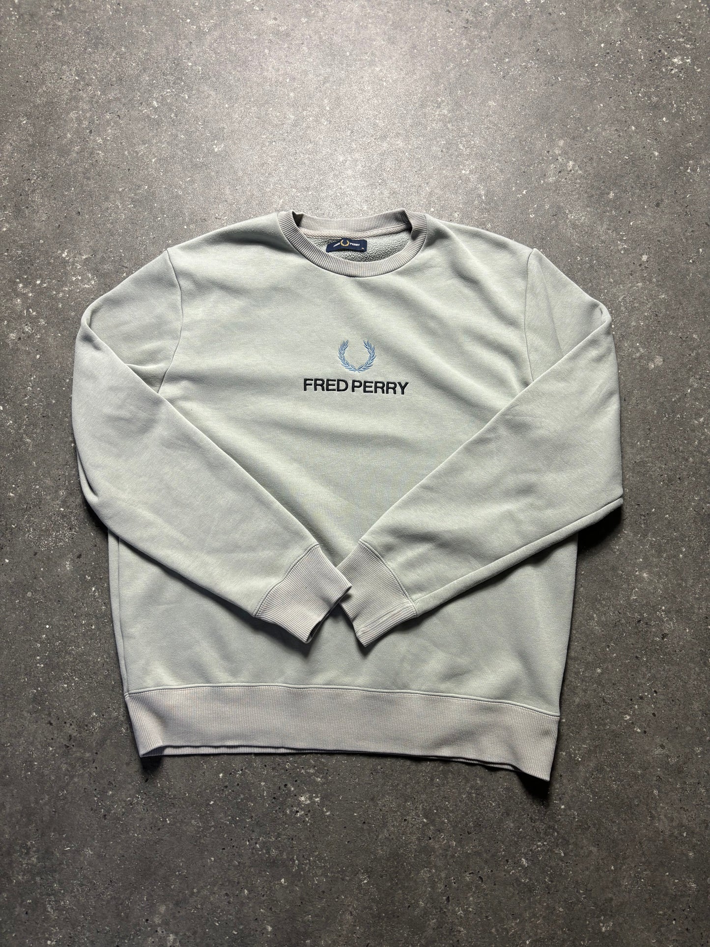 Fred Perry Sweater (XL)