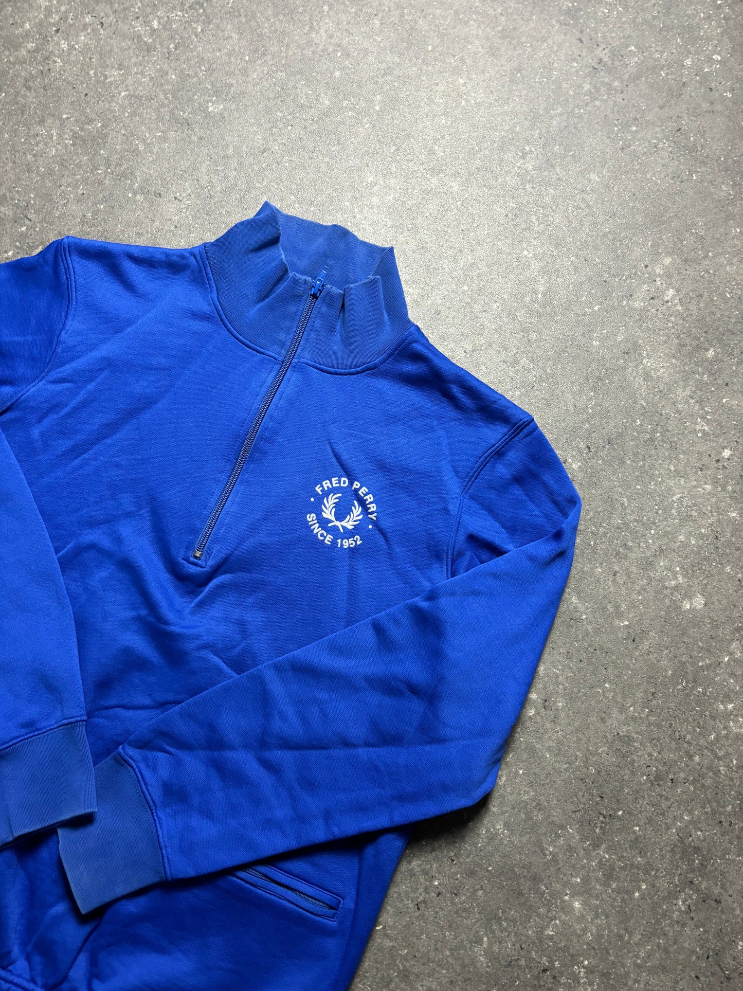 Fred Perry Half-Zip (L)
