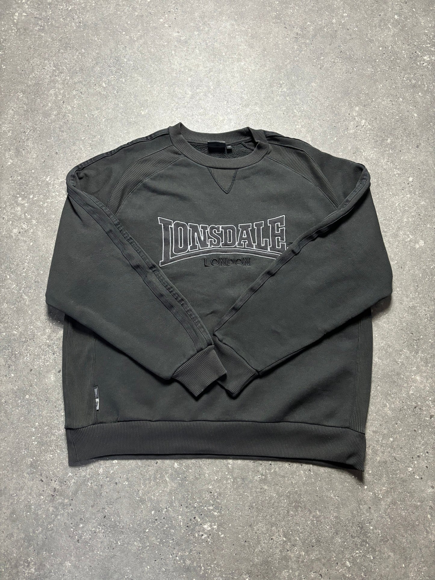 Lonsdale Sweater (XL)