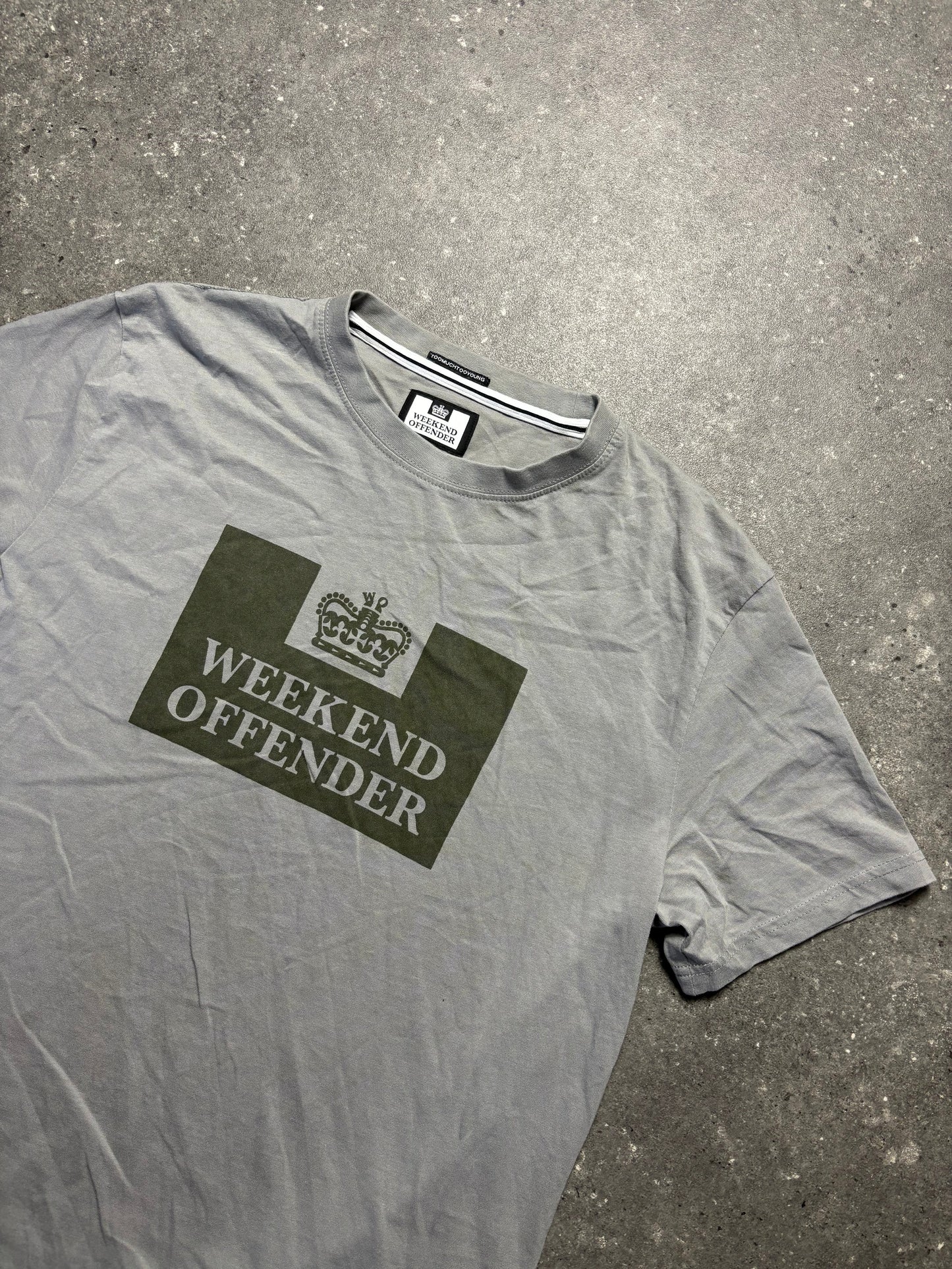 Weekend Offender Shirt (L)