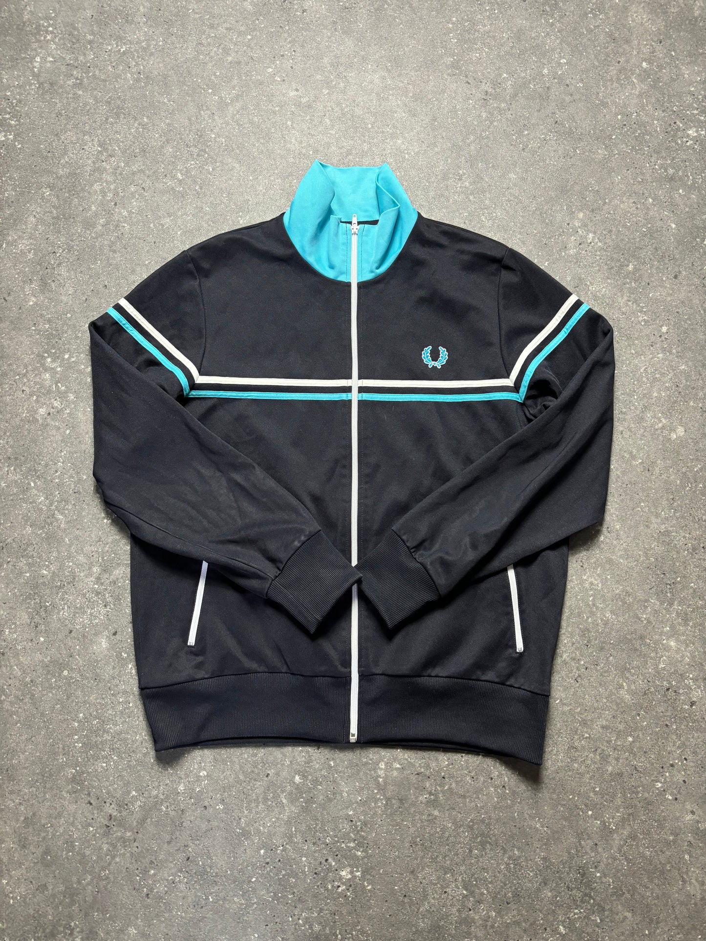 Fred Perry Jacke (XL)