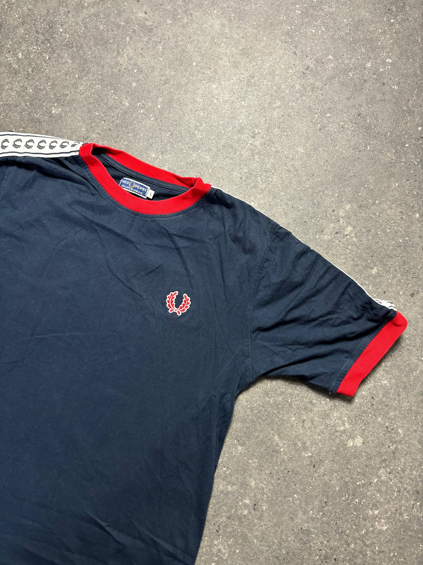 Fred Perry Shirt (L)
