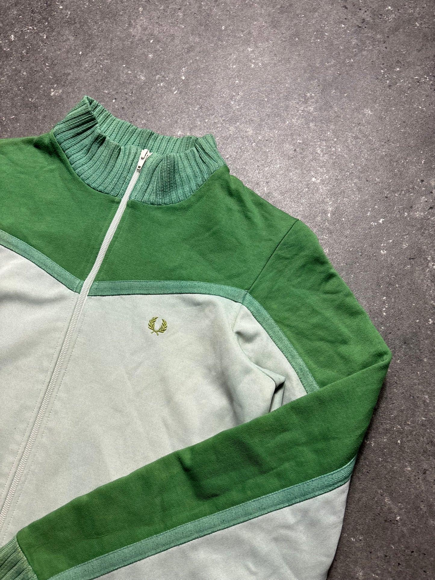 Fred Perry Jacke (XS)