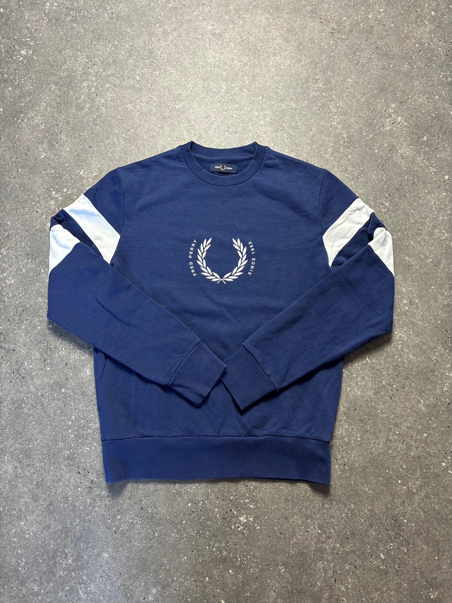 Fred Perry Sweater (M)