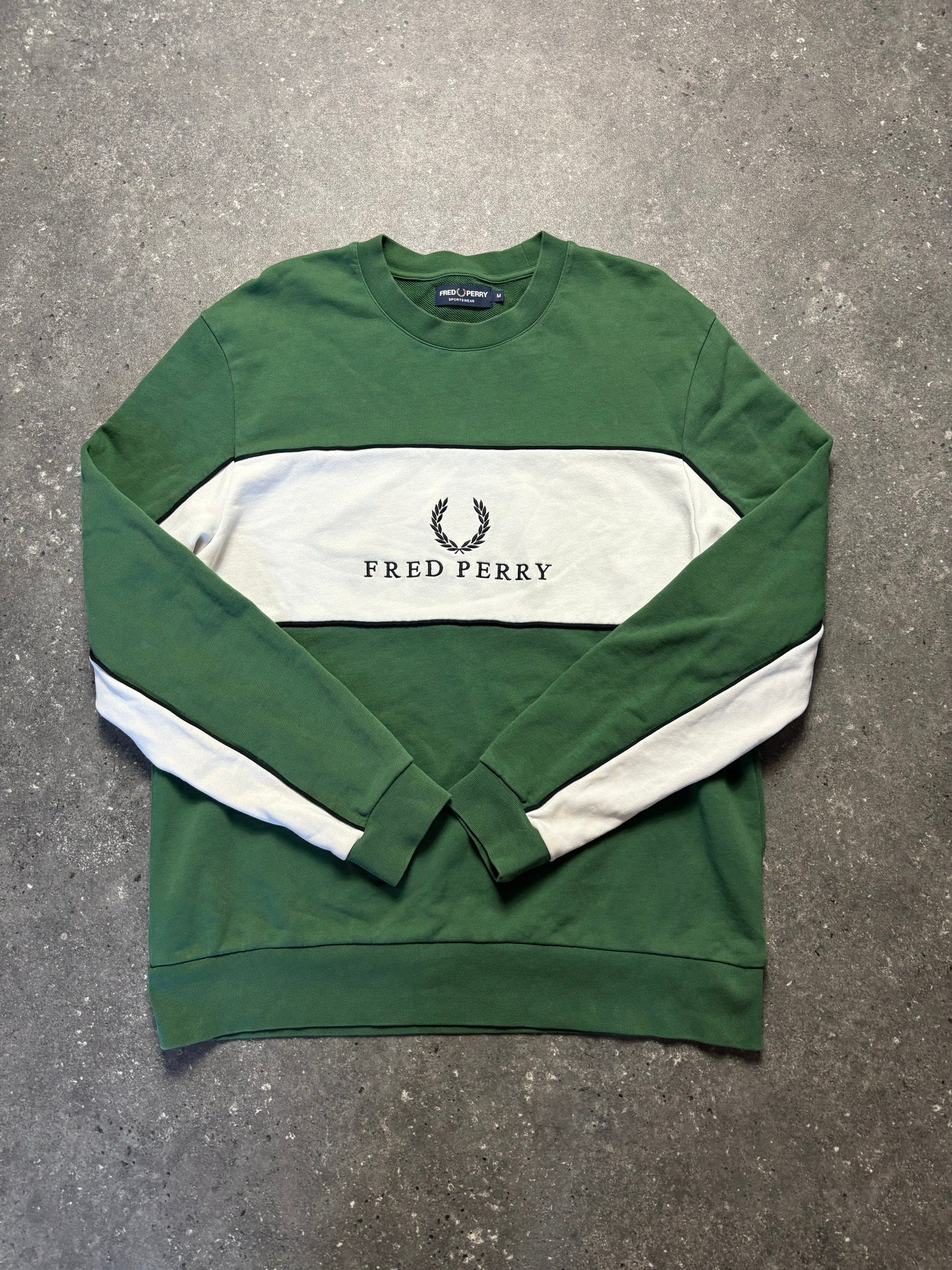 Fred Perry Sweater (M)