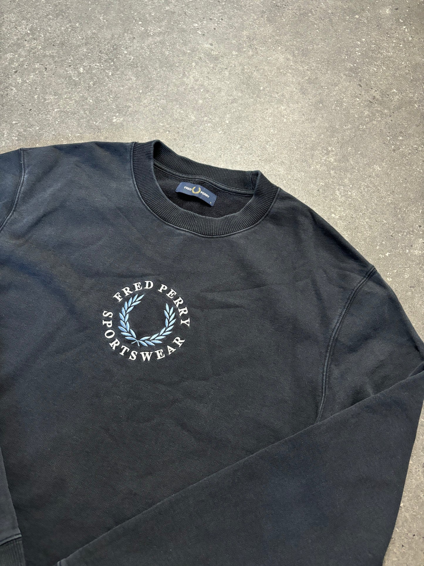 Fred Perry Sweater (L)
