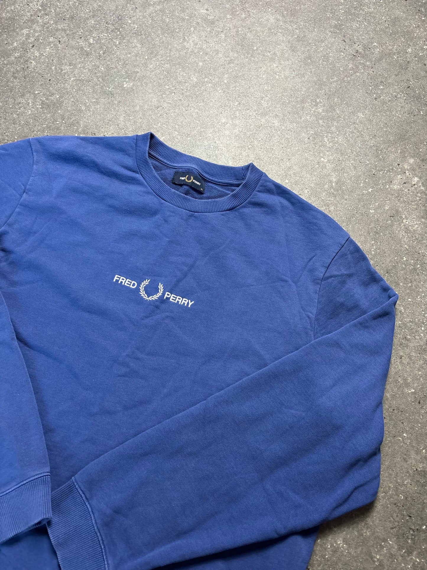 Fred Perry Sweater (XL)