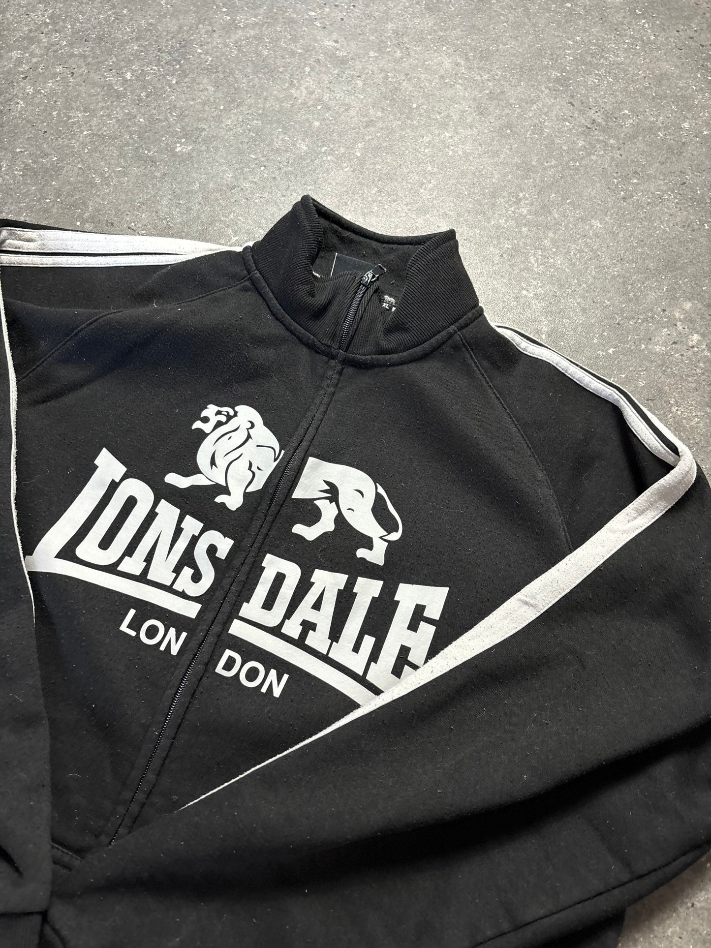 Lonsdale Zipper (XL)