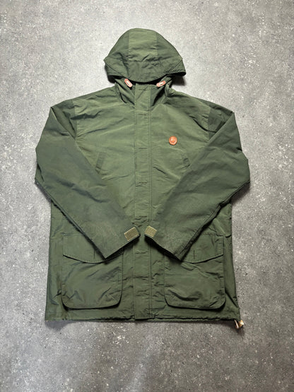 Fred Perry Parker (L)