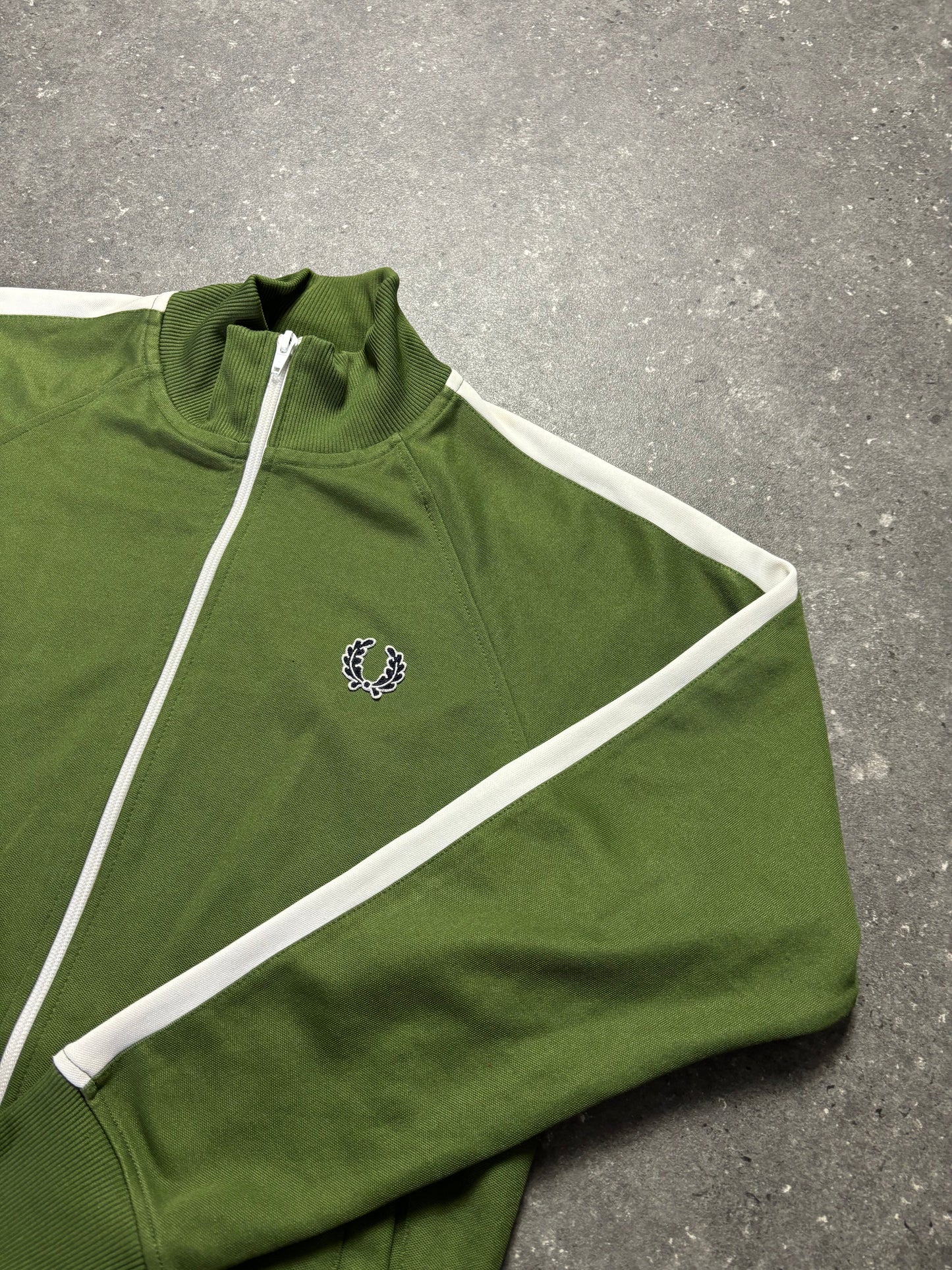 Fred Perry Jacke (XS)