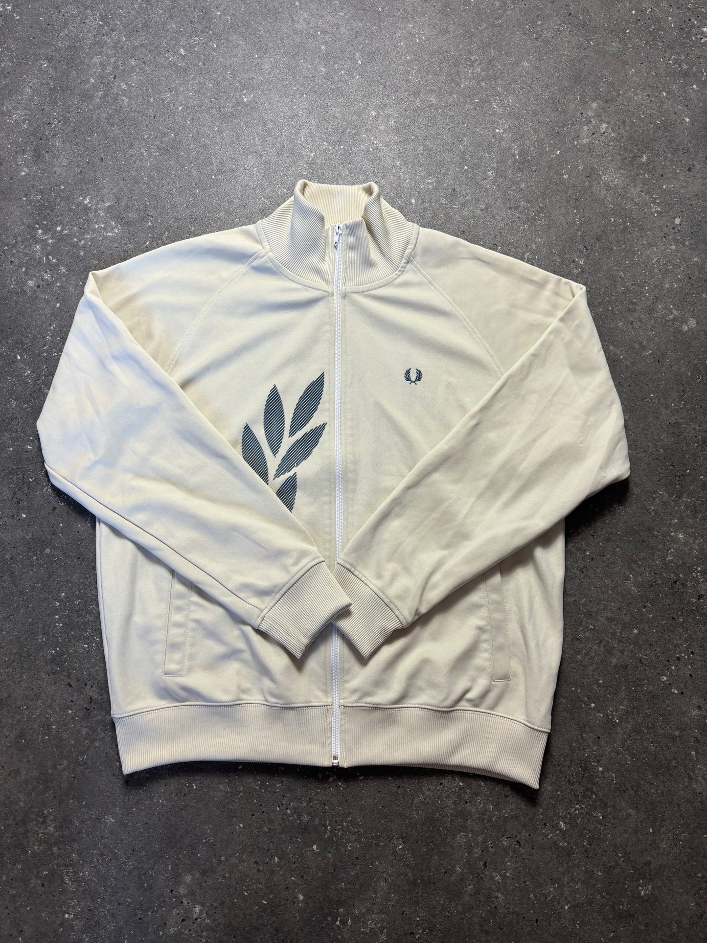 Fred Perry Jacke (L)