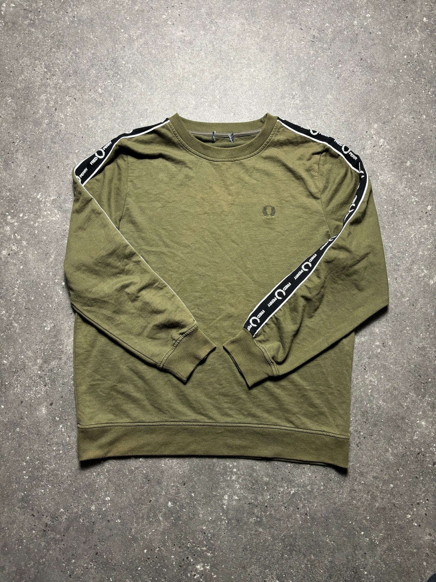 Fred Perry Sweater (M)