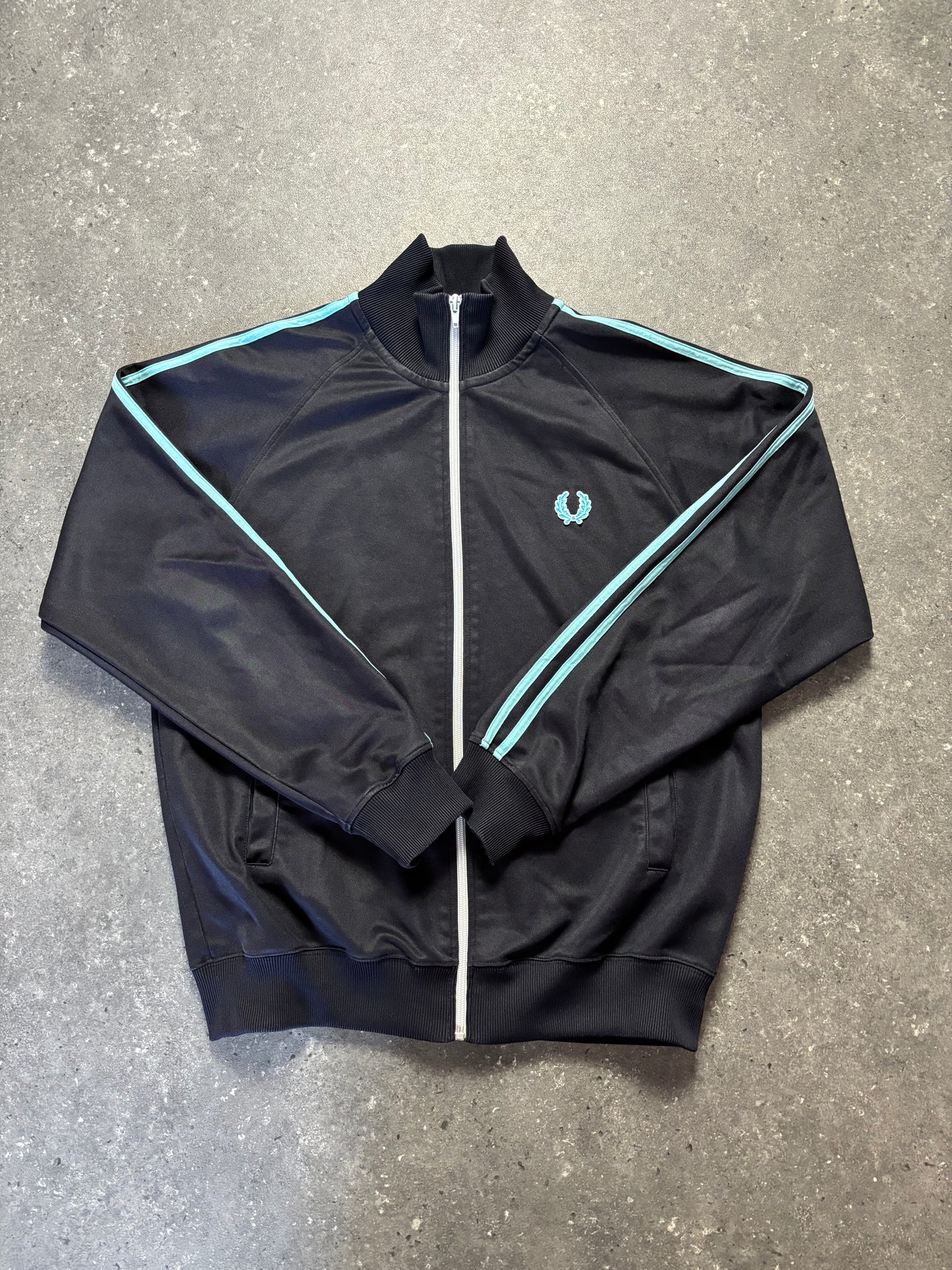 Fred Perry Jacke (M)