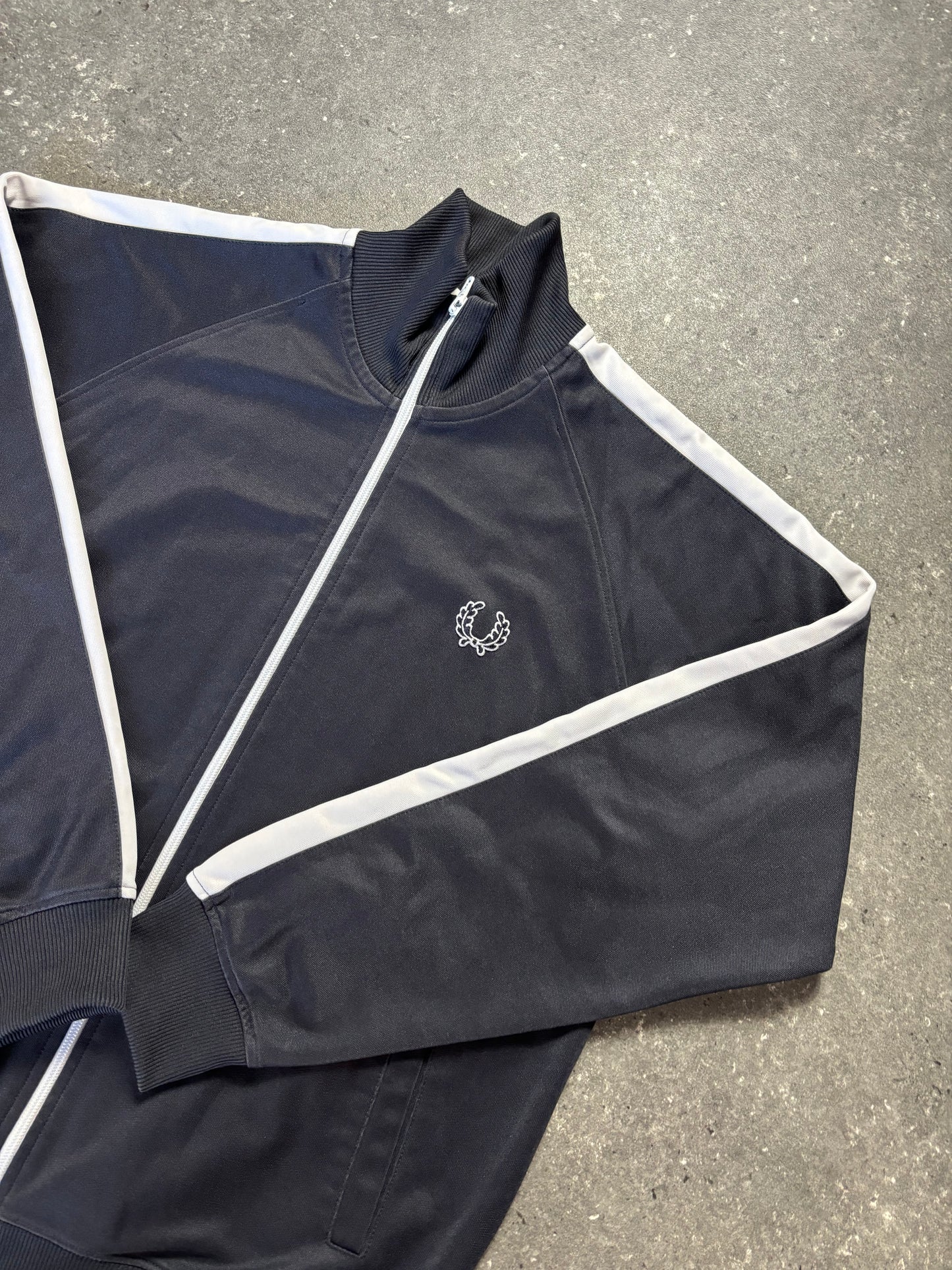 Fred Perry Jacke (M)