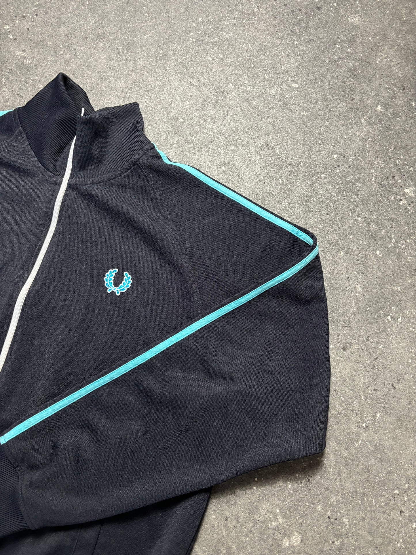 Fred Perry Jacke (L)