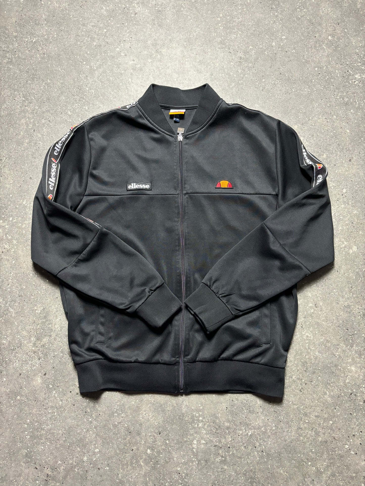 Elesse Jacke (XL)